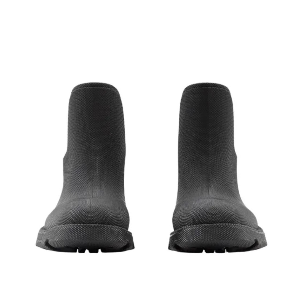 Burberry Marsh Low Rubber Chelsea Boots